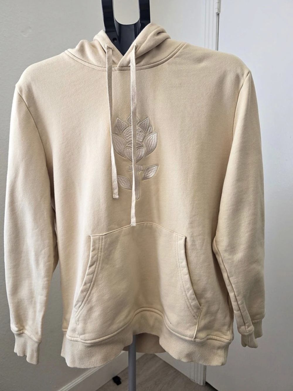 Fiori 100% Cotton French Terry Embroidered Hoodie Size L Cream